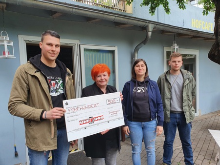 Danke für die Spenden! Lebensmittelbeutel kommen in die richtigen Hände