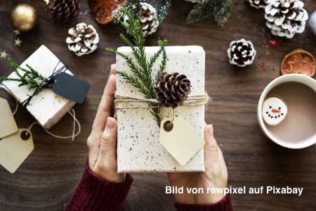 Wir suchen Wunschpflücker! Machen Sie mit bei unserer Aktion "Weihnachtswunschbaum"!