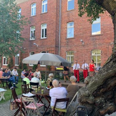 454cb2af 5c47 4121 B723 266f8b8fd7aa